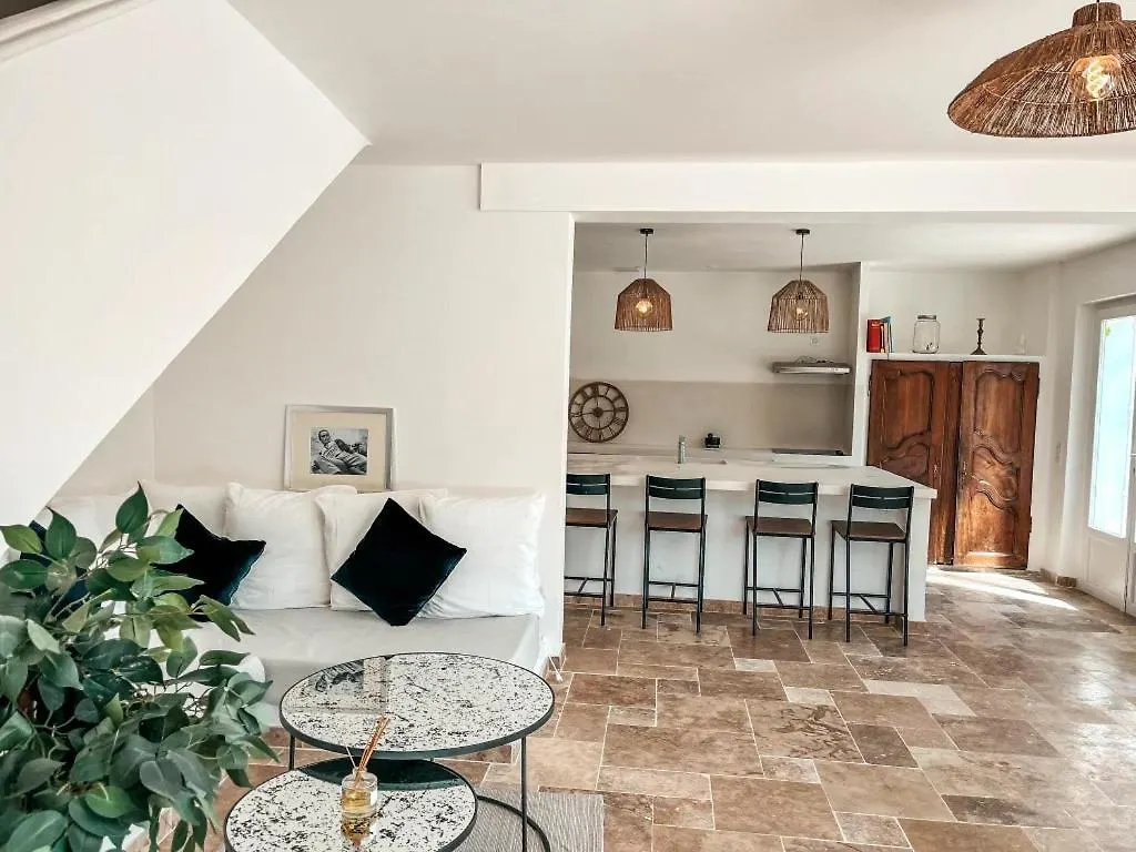 Villa With Private Pool & Air Conditioning Near St-Tropez コゴラン